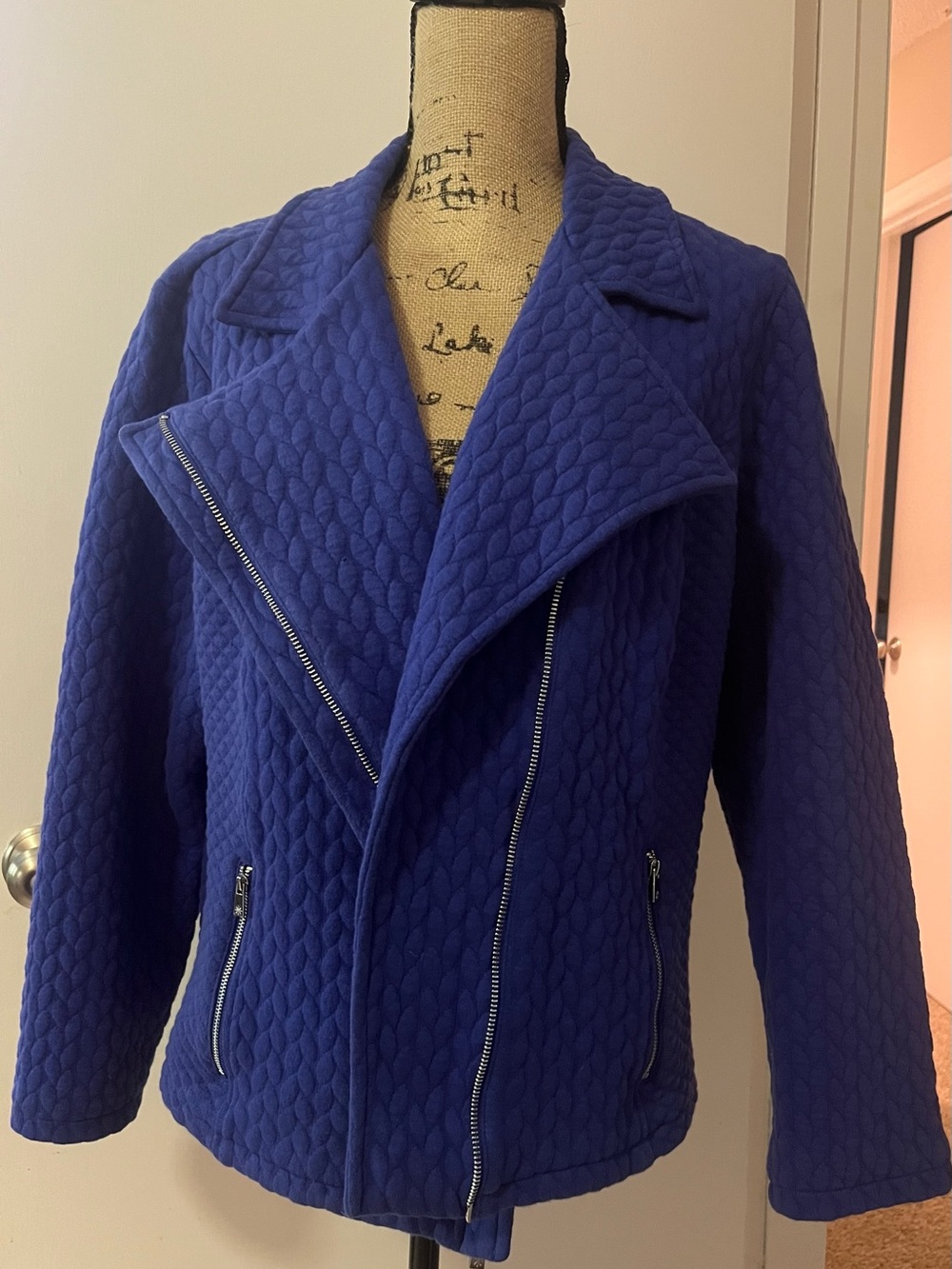 Isaac Mizrahi Quilted Royal Blue Zip Pocket Moto Jacket Size XL